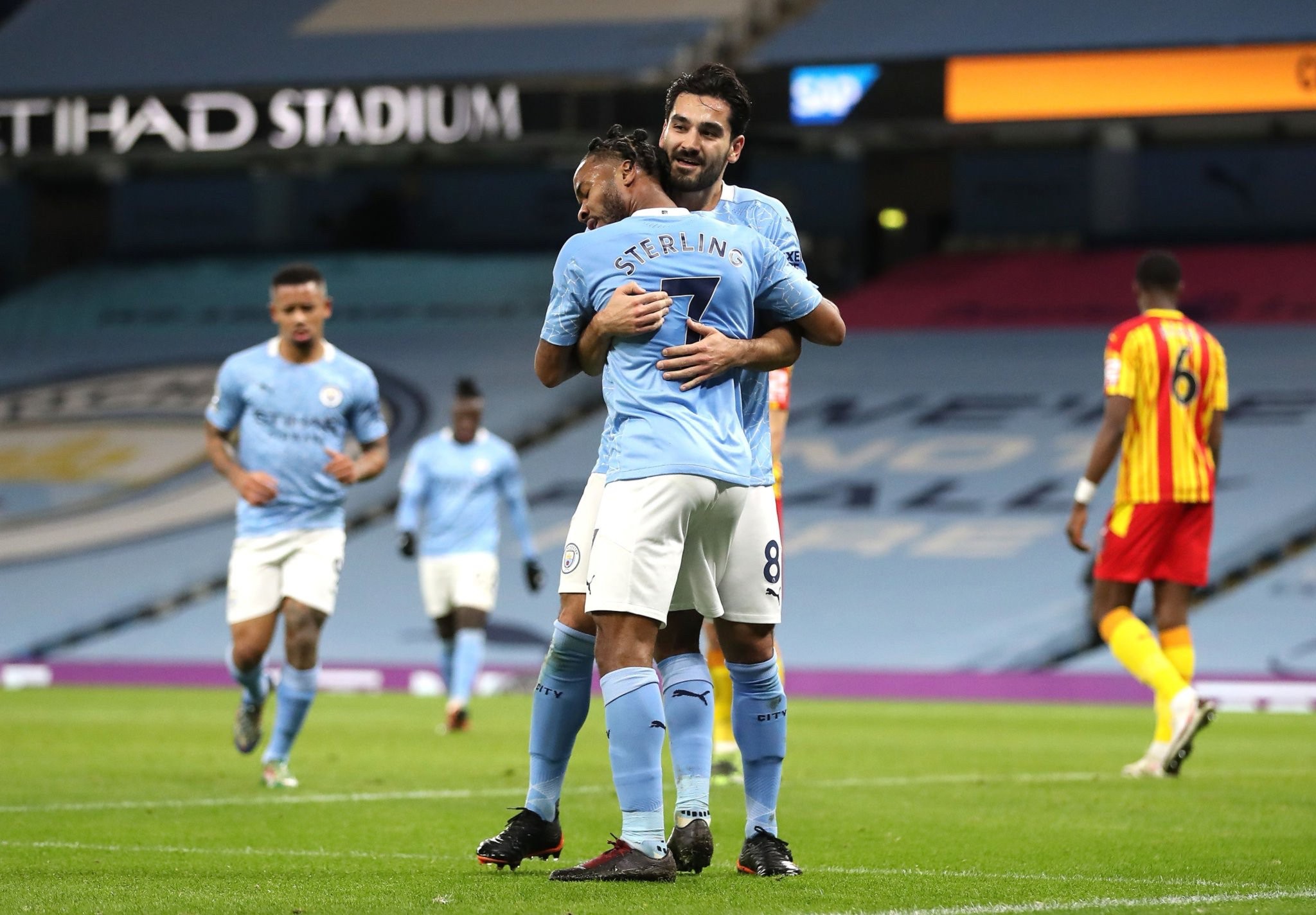 以非同寻常 以非同寻常